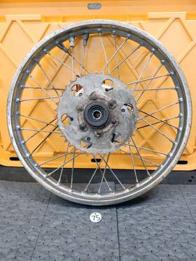 65311-29601 Suzuki 64110-28001 1972-75 Tc125 Rear Rim Hub And Sprocket #65311-29601 #64110-28001