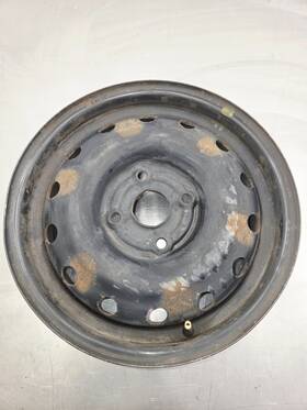 990b0-37002 Suzuki 2006 Forenza 15 Inch Rim Oem