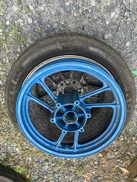 J17xm2.5 Suzuki J17m/0xmt550 Qty 1 Blue 6-spoke Motorcycle Wheel Rim J17m