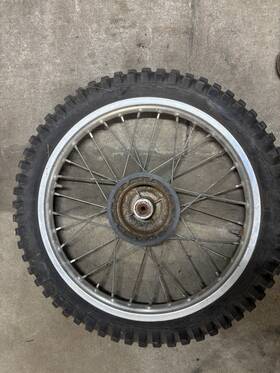 Rm17363 Suzuki 1985 Rm80 Front Wheel And Tire