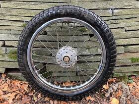 2j102 Takasago Suzuki Gt750 Water Buffalo Front Wheel Rim 19 Inch Double Disk Brake 185b