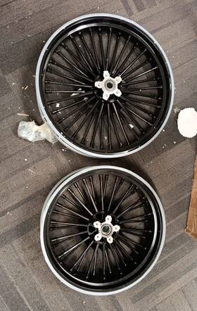 Hd-frw-c36111-bla-ca Tarazon 21x3.5 18x5.5 Fat Spoke Wheels Rims For Harley Dyna Street Bob Fxdb Fxdf Used