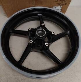 Y001 Tarazon 17 Inch Front Wheel Rim For Yamaha Yzf R1 04-14 R6 03-14 R6s 06-09 07 08