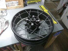 1923 Triumph 2022 19-23 Scrambler 1200 Xc Rear Back Wheel Rim 17x4.25 Oem