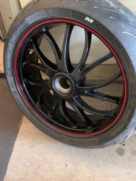 Triumph 780097237190 Rear Rim Of A Triple Speed Special Edition 2010