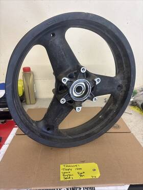 T2000051 Triumph Trophy Daytona Sprint Oem Front Wheel Rim Good Used 3.5
