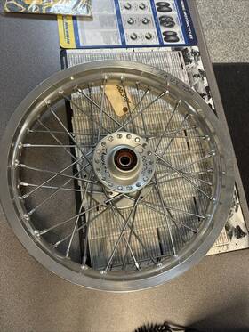T2000301 Triumph Thruxton Front Wheel