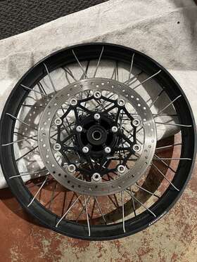 T2000494 Triumph Rim Front Wheel Tubeless 21x 2. 15 Oem P/n