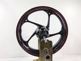 T2000515 Triumph 2019 Speed Triple Rs 1050 Front Wheel Rim 17x3.5 .22mm Runout