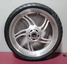 T2005041 Triumph Thunderbird 1600 And 1700 Front Wheel