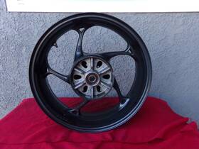 T2010924 Triumph Street Triple 765s Rear Wheel Small Flat Spot 2018 Oem Nice