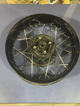 T2019352 Triumph Used Thruxton 2017 - 2022 Rear Wheel 17 X 5 Spoked