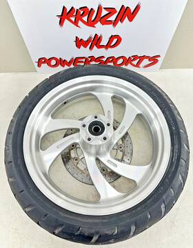 4919 Victory 2005 Kingpin 18x5 Rear Wheel Rim Tire 180 55 18