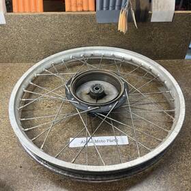 00020100101 Yamaha 82 Xt550 Front Wheel 21 In Rim 1982