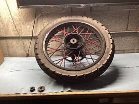 00675-8976 Yamaha 1988 Xt350 Rear Wheel Rim Hub And Tire