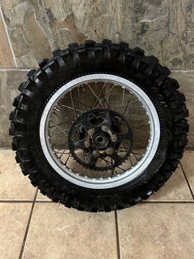 09965 Yamaha 1983 Yz80 Wheel Yz 80