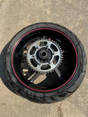 Yamaha 116204081822 R1 Rear Rim And Tire 09-14