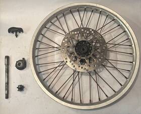 Yamaha 1986-87 Tt350 86 87 Tt 350 Oem Front Wheel Rim Hub Speedo Drive Axle