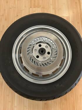 1uf253380035 Yamaha Oem 1986 1987 Fazer Fzx Rear Wheel Chrome Plated - Rare