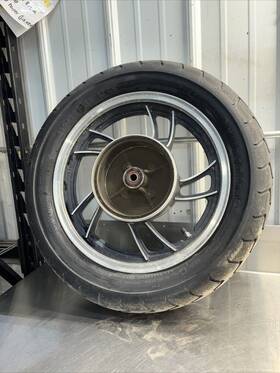 22u-25338-21-98 Yamaha 1983 Xv500 Xv500k Virago Rear Back Wheel Tire Rim Oem 83