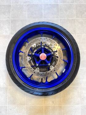 2dr-25168-00-p0 Yamaha 2022-2024 Yzf R7 Oem Front Wheel Rim Rotor Tire Abs Ring Assembly Blue