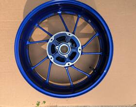 2dr-25338-00-p0 Yamaha 2018 Mt-07/mt-09 Rear Wheel Oem