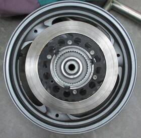 3ya-w2533-00-wg Yamaha 1993 Oem Abs Rear Wheel Rotor/cush Rubber. Great Condition-tire Removed