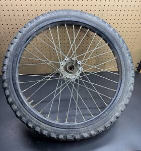 94416-21008-00 Yamaha 2003 Xt225 Xt Front Wheel Rim 1.60x21