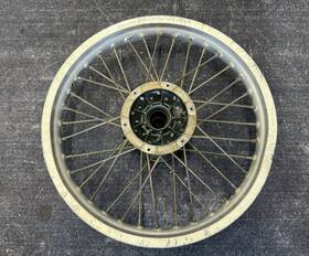 2vn-25311-00-98 Yamaha 94421-18456-00 1988 Yz250 Rear Wheel Rim Hub