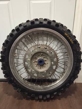 19538 Yamaha 94421 00 1998 Yz400f Rear Wheel And Tire With Sprocket Brake Disc Good Condition