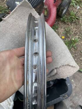 J19x140 Yamaha 1988 Dt 50 Front Rim
