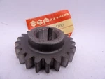 Nos Suzuki PE250 77-79 RM250 76-78 Transmission Primary Drive Gear 21111-41100. Fixed Price $119.99.