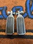 Harley-davidson Genuine Smooth Chrome Billet Footpegs 43121-01. Fixed Price $32.00.