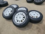 19" Land Rover Defender White Range Oem 72350 Wheels Rims New. Fixed Price $1345.50.