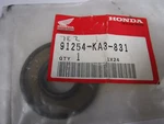 Oem Honda CR125 CR250 CR500 CRF250 Front Wheel Dust Seal 91254-KA3-831 W32-74G. Fixed Price $10.00.