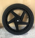 Bob Revolution Rear Right Wheel Rim With Tire Oem Original Genuine Quick Release. Fixed Price $38.99.