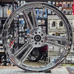 Harley-davidson 19" Front Detonator (wheel Only) 04-LATER Dyna (no Fxdwg). Fixed Price $500.00.
